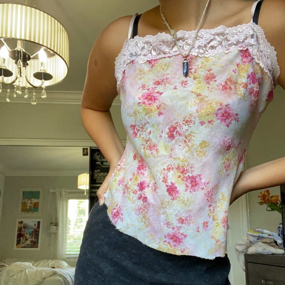 Y2k lace top! - Picture 2 of 2